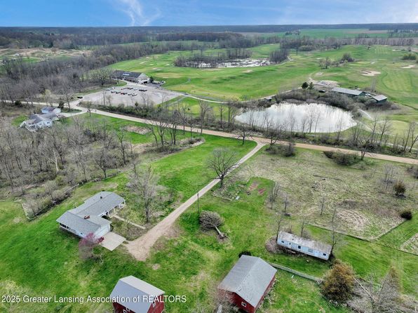 12302 Sandborn Rd, Portland, MI 48875