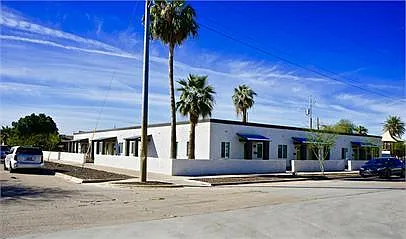 646 N 10th Ave Photo 1