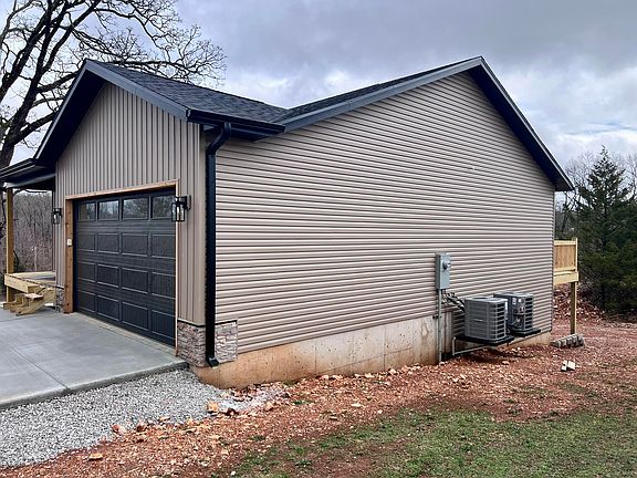 3rd image of 96 Rainbow Hill Lane