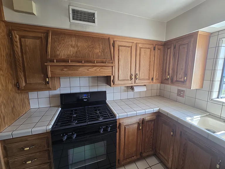 12141 Movius Dr — Photo 9