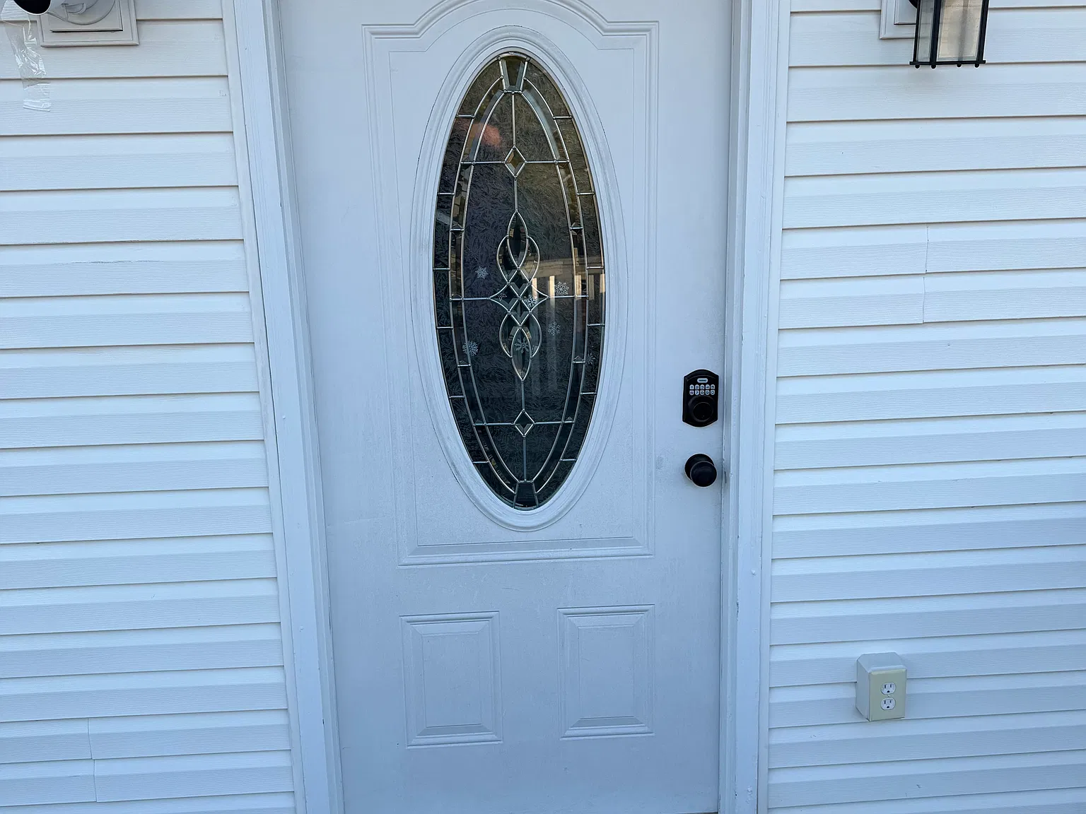 3 bed, 1500 sqft, $1,600 — Photo 1