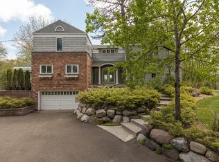 354 Quail Rd, White Bear Lake, MN 55110