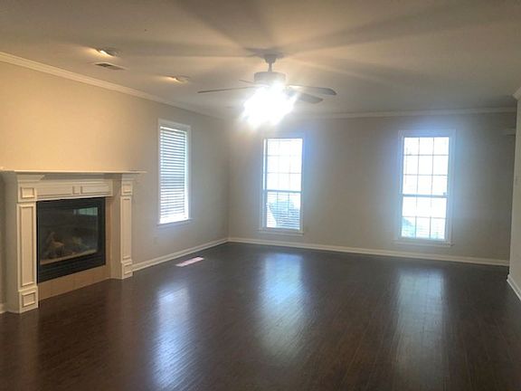 3rd image of 6436 Darren Dr