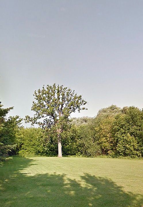 2nd image of 687 N 4th St