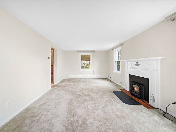 3rd image of 2807 Smith Dr