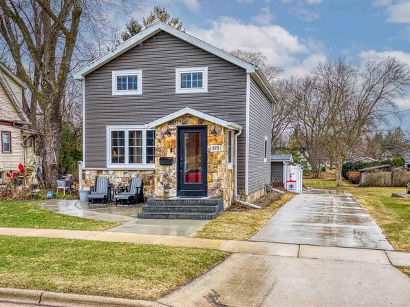 373 N Walnut St, Mayville, WI 53050
