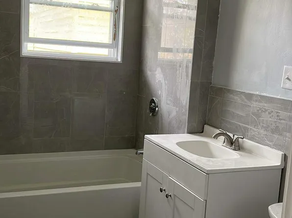 293 Manville Rd #Road2r, Woonsocket, RI 02895