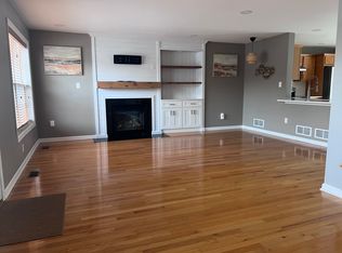 2414 Autumnwood Dr, State College, PA 16801