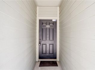 5998 Westgate Dr APT 102, Orlando, FL 32835