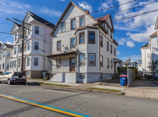 179 Earle St, New Bedford, MA 02746