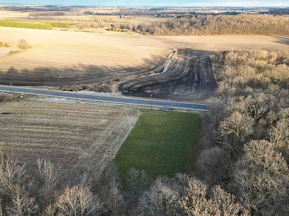 3rd image of N3913 County Road D Rd