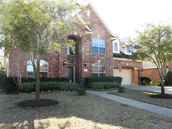 12703 Songhollow Dr, Tomball, TX 77377