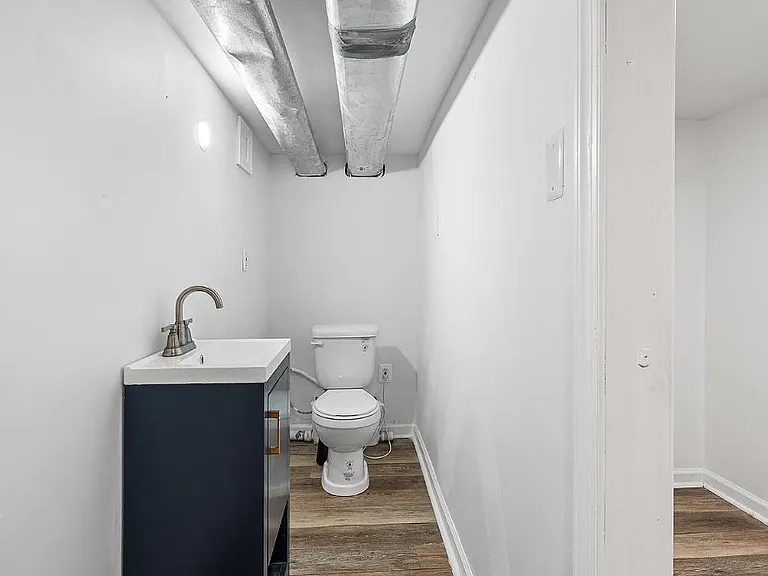 2310 Fernon St #A1 — Photo 15