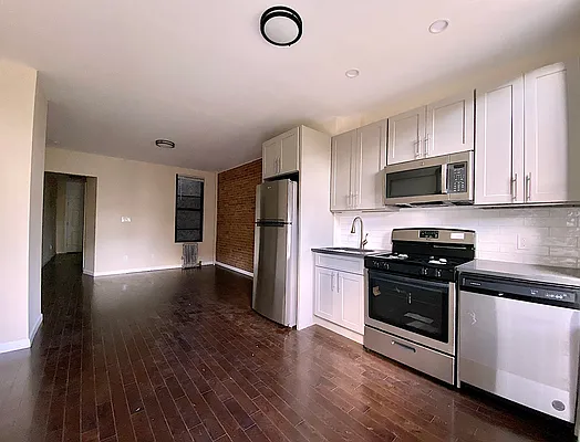 Rented by Corcoran | media 3