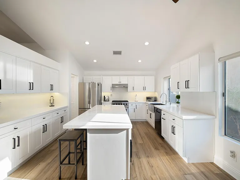 78615 Sanita Dr — Photo 12