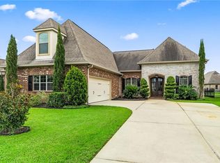 122 Cypress Lakes Dr, Slidell, LA 70458