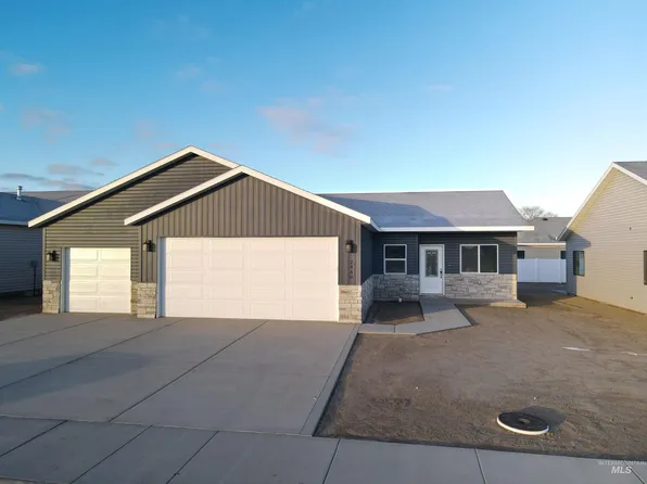 2440 Bristol Ave, Burley, ID 83318