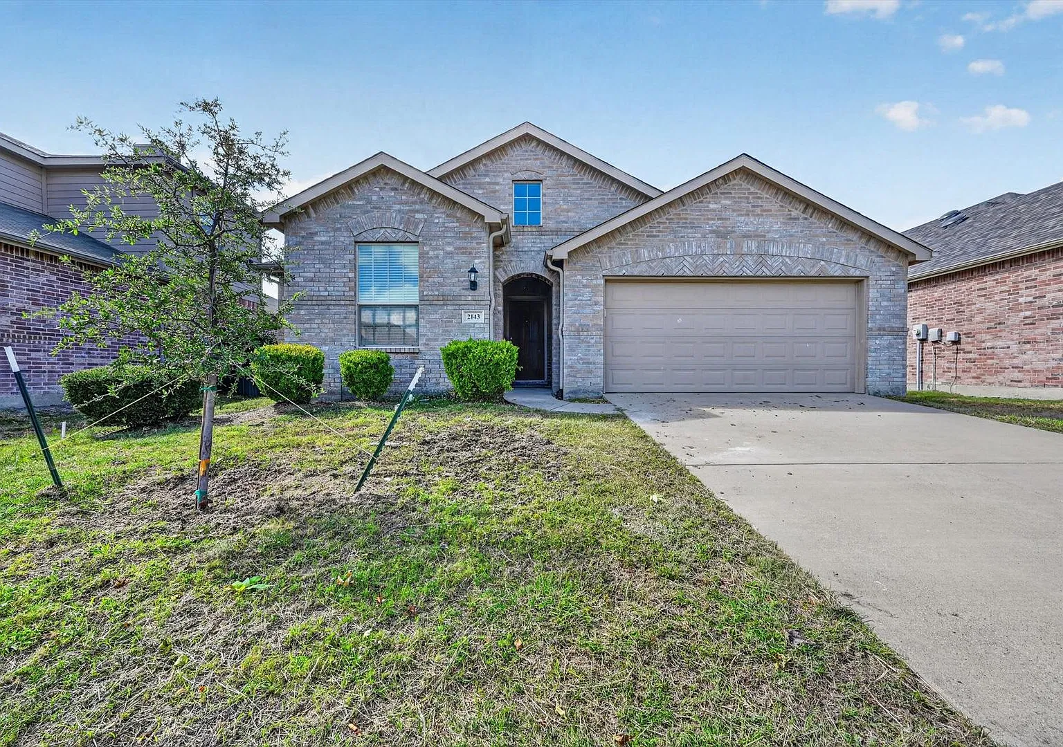 $500 Move-In Special! Beautiful 3 Bedroom 2 Bathroom Home in Forney! — Photo 1