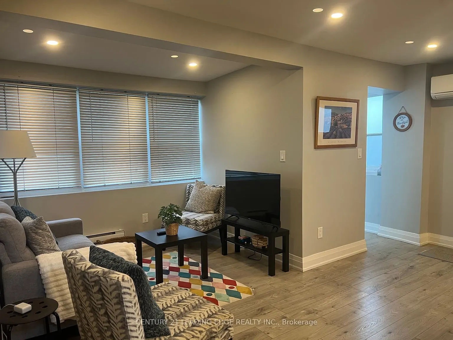 4 bed, $3,300 — Photo 4