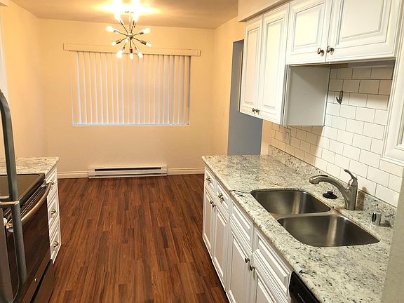 4th image of 17407 NE 45th St APT 161