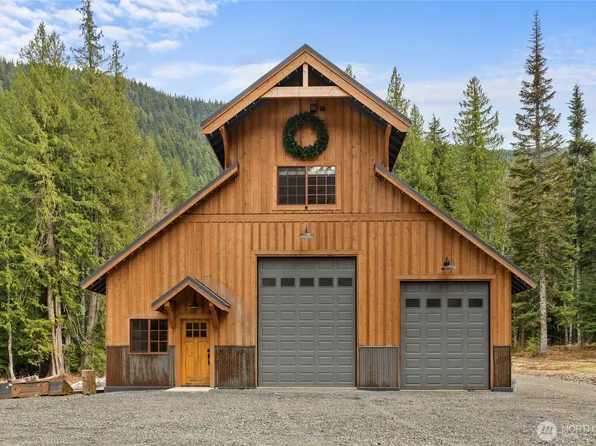 3310 Kachess Lake Road, Easton, WA 98925