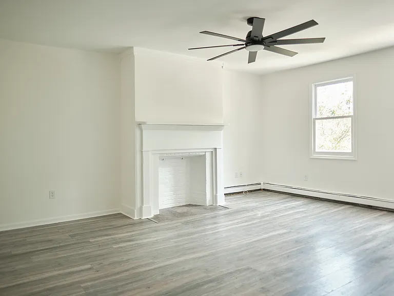 95 Liberty St #2 — Photo 6