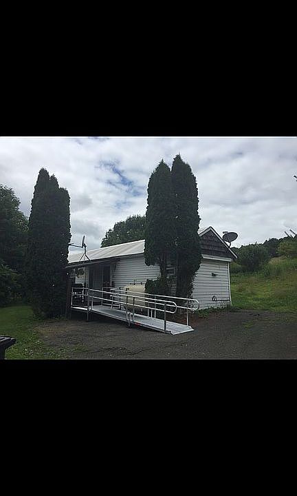 2nd image of 2175 County Highway 8