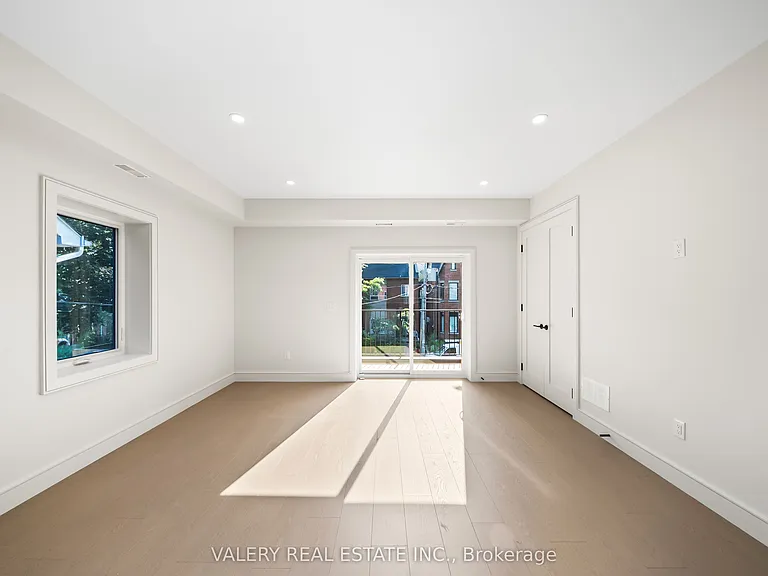 131 Dovercourt Rd #2 — Photo 10