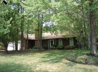 12720 N Star Dr, North Royalton, OH 44133