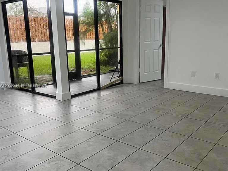 1200 N Liberty Ave #1200G — Photo 17