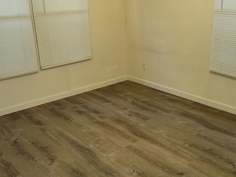 330 McClain Dr — Photo 69