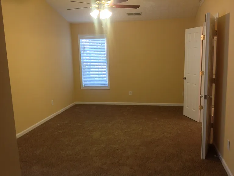 360 Princeton Way — Photo 7