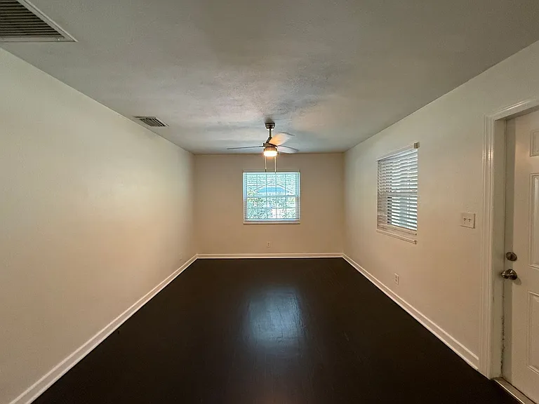 820 23rd Ave N #1 — Photo 7