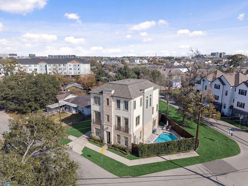 1st image of 1801 W 14th 1/2 St