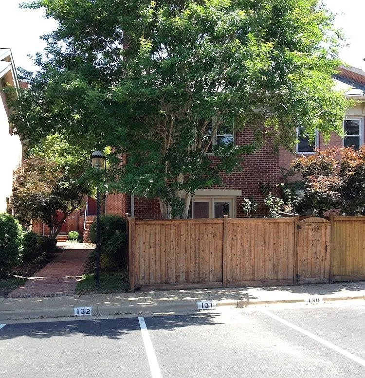 2 bed, 2.5 bath, 1610 sqft, $3,800 — Photo 1