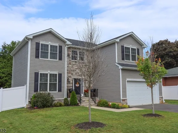 25 FerroMonte Ave, Roxbury Twp., NJ 07847
