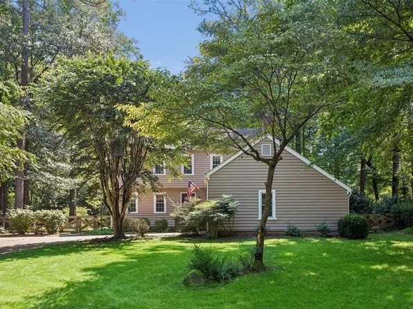 241 Tutters Nck, Williamsburg, VA 23185