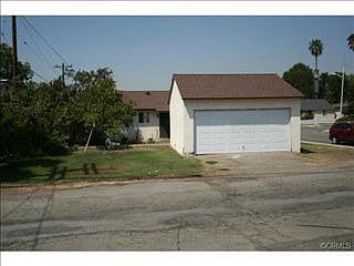5th image of 2200 S Isabella Ave