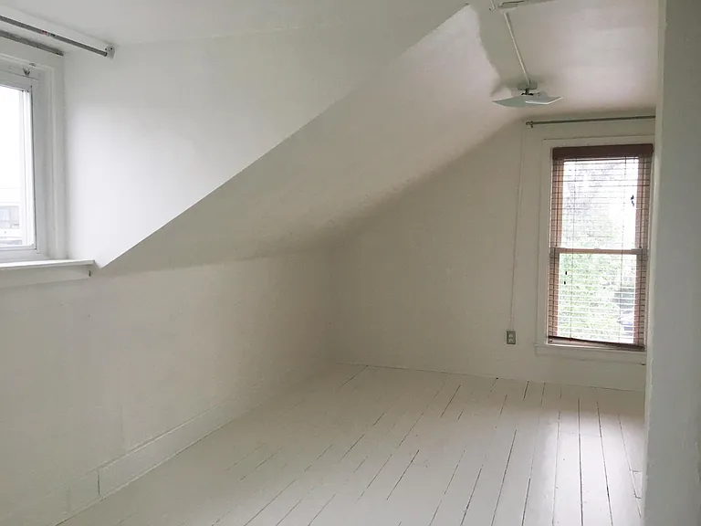 1409 Bruce Randolph Ave — Photo 11