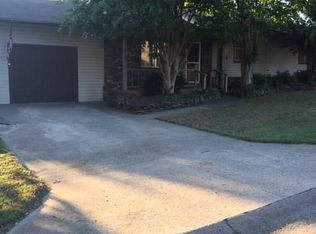 1419 Northwoods Dr, Alma, AR 72921