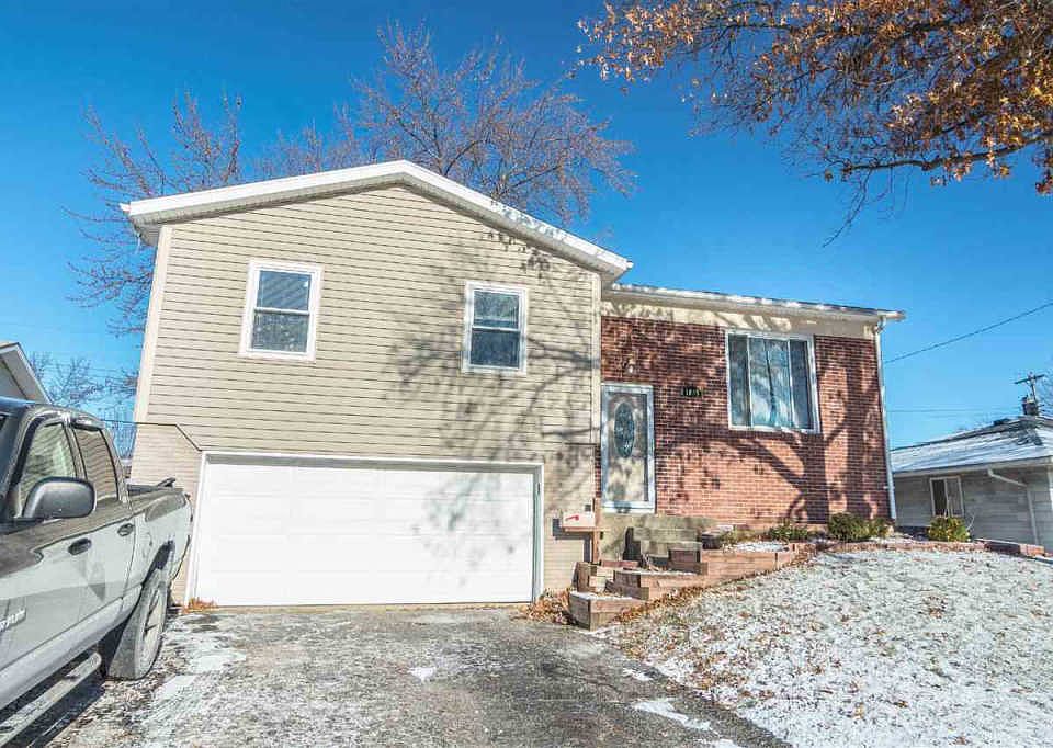 1st image of 1908 Crowfoot Dr