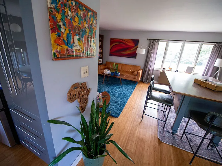 333 S Meadowbrook Dr — Photo 9