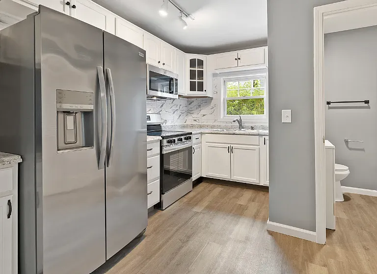 30 Christine St #2 — Photo 8