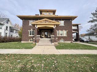 177 S High St #3, Janesville, WI 53548