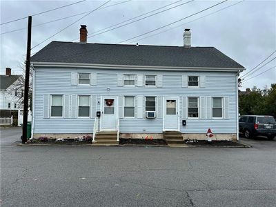 81-83 W Pontiac St, Warwick, RI, 02886