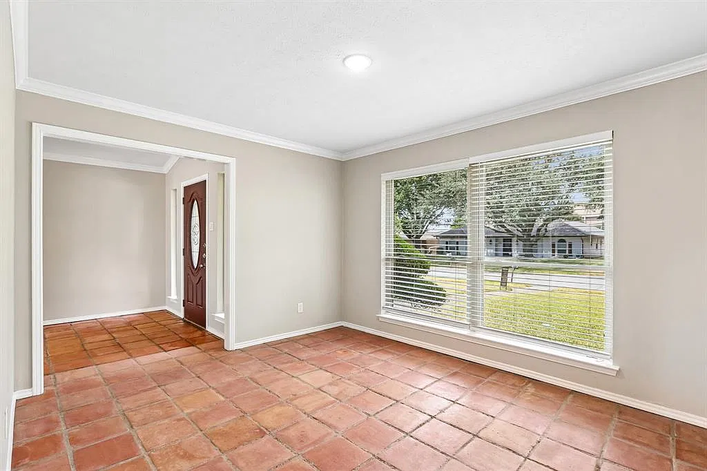 4 bed, 2943 sqft, $3,500 — Photo 4