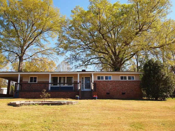 107 La Port Dr, Greenwood, SC 29649