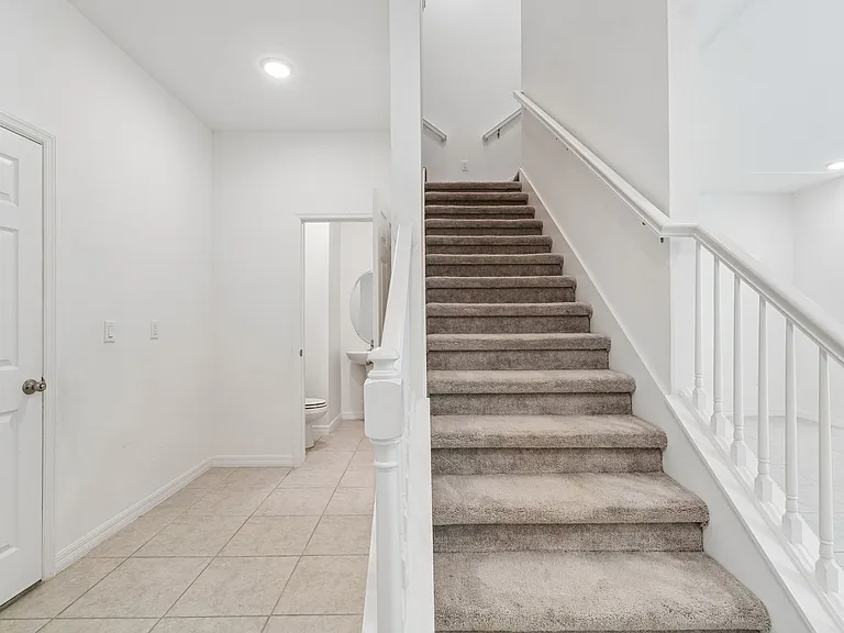 34214 Cinder Way — Photo 34