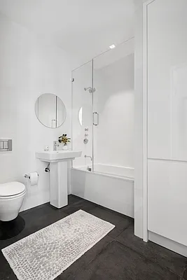 Sold by Compass | media 5