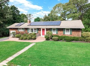 7 Sharon Avenue, East Setauket, NY 11733